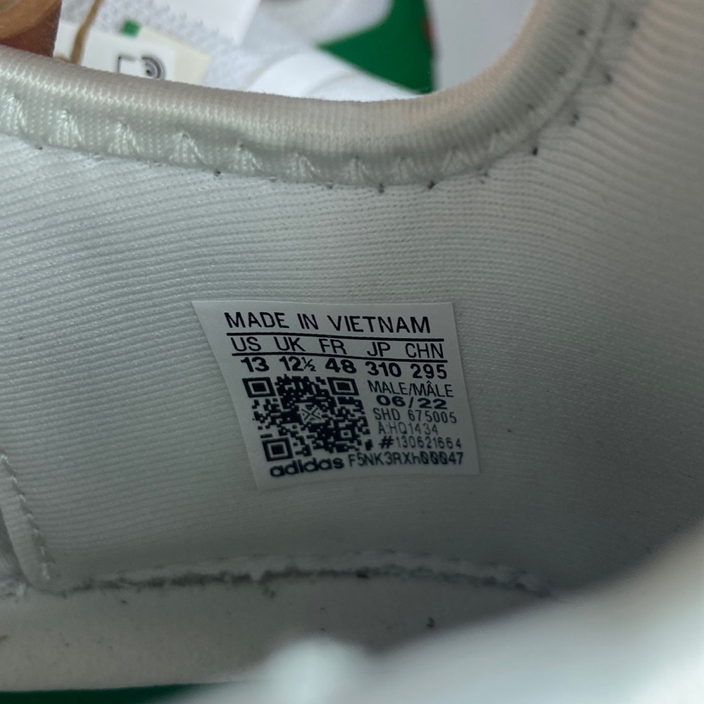 Adidas NMD_R1 Mexico Men’s Size 13 Sneakers - Picture 11 of 12